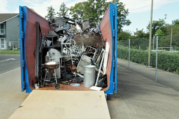 Professional Junk Removal in Santa Nella, CA