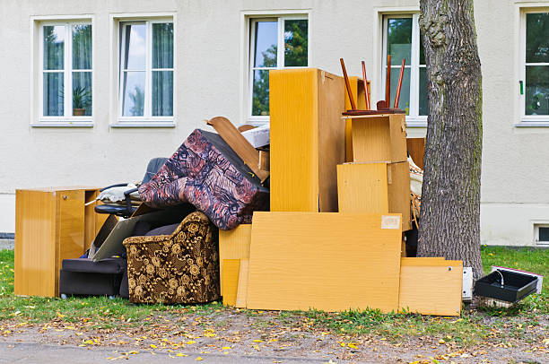 Best Yard Cleanup Services  in Santa Nella, CA